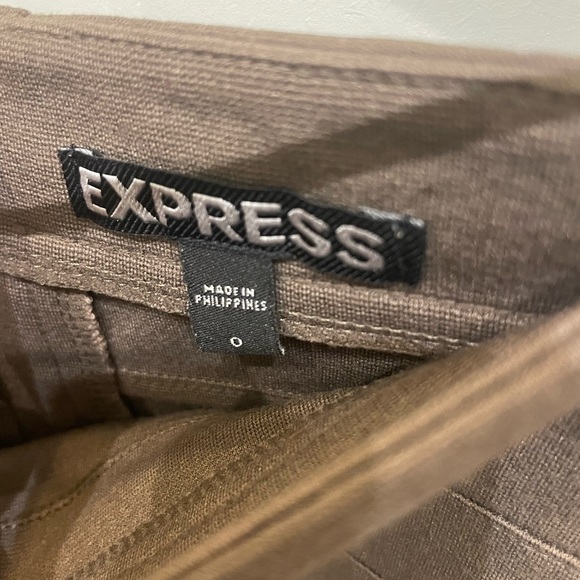 Express Mini Skirt - Picture 3 of 3